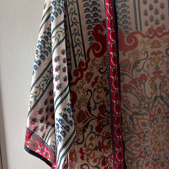 Flying Tomato Tops - Flying Tomato Red and Blue Patterned shawl